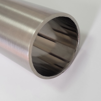 304l Din 17457 لوله جوشکاری نازک از جنس استنلس استیل 1 1/4 31.75mm OD 122mm نورد گرم